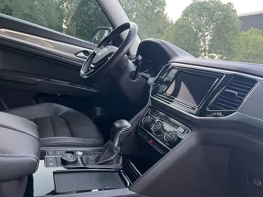 Volkswagen Teramont — миниатюра 16
