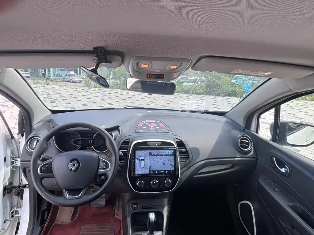 Renault Captur — миниатюра 5