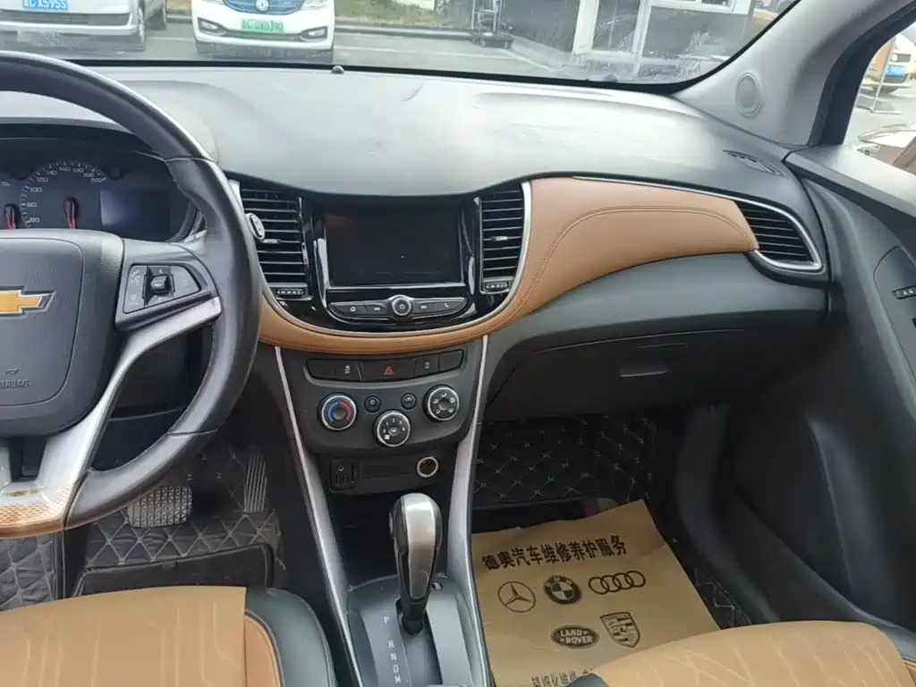 Chevrolet Trax — миниатюра 13