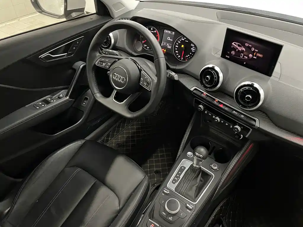 Audi Q2L — миниатюра 7