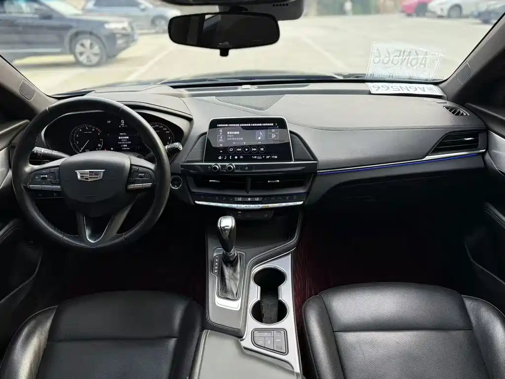 Cadillac CT4 — миниатюра 9