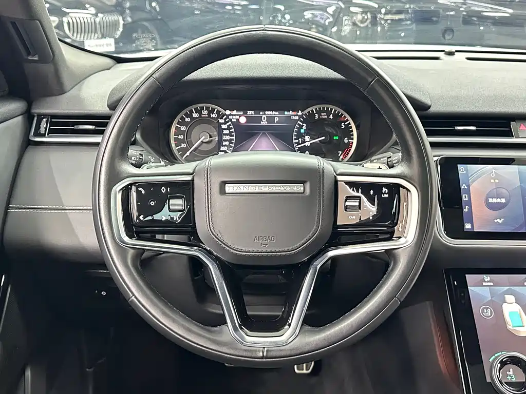 Land Rover Velar — миниатюра 17