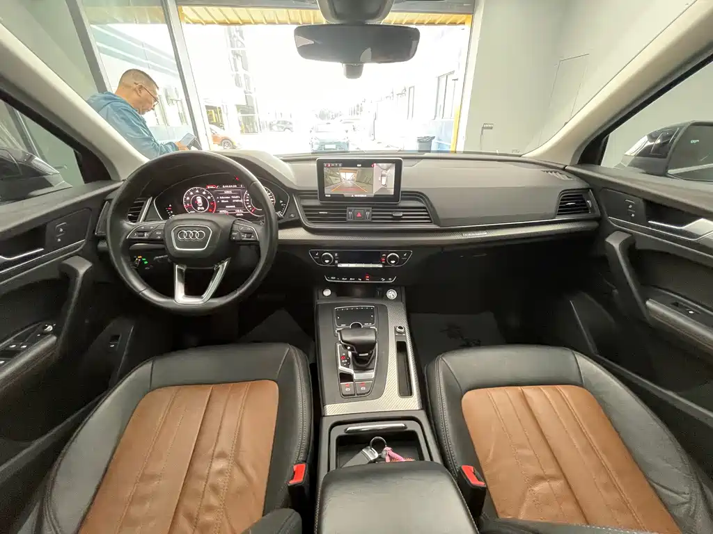Audi Q5L — миниатюра 23