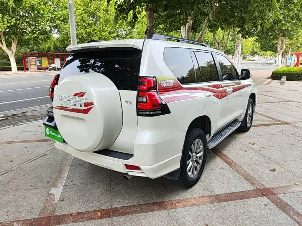 Toyota Prado — миниатюра 7