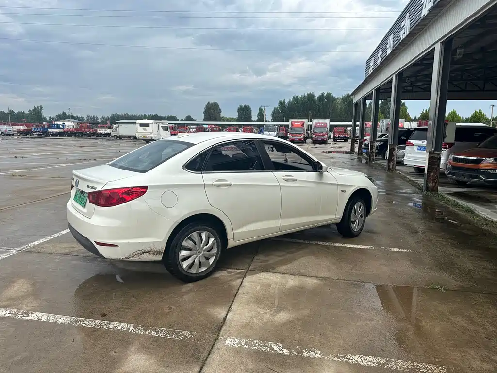 BAIC New Energy EU — миниатюра 7