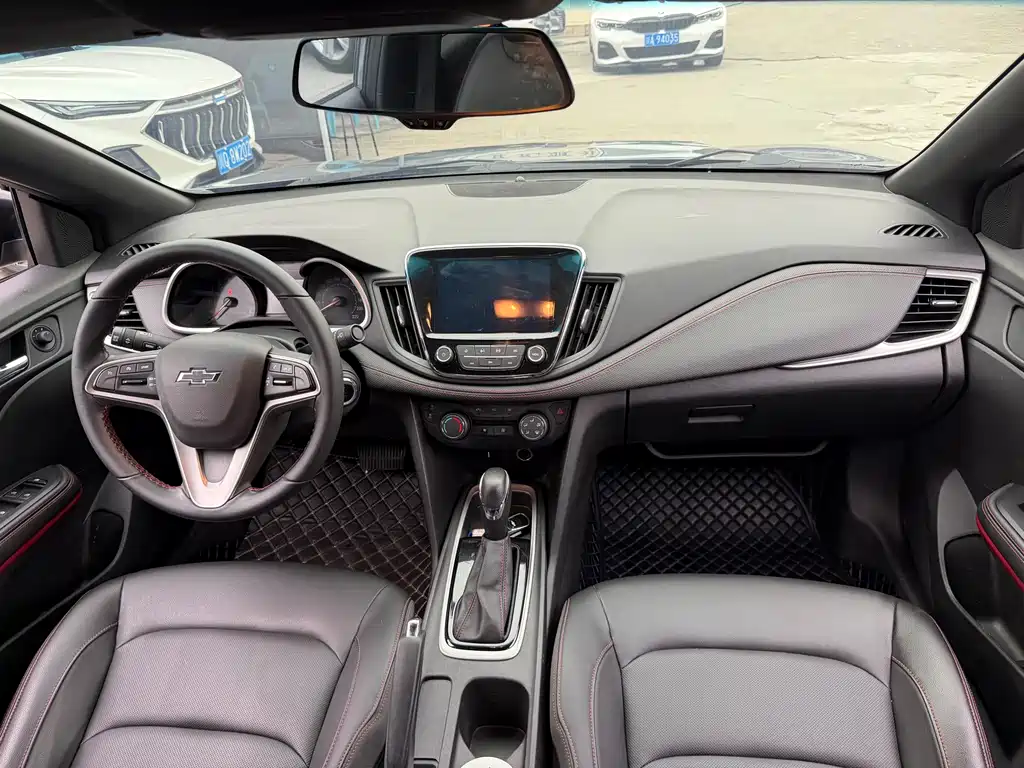 Chevrolet Monza — миниатюра 14