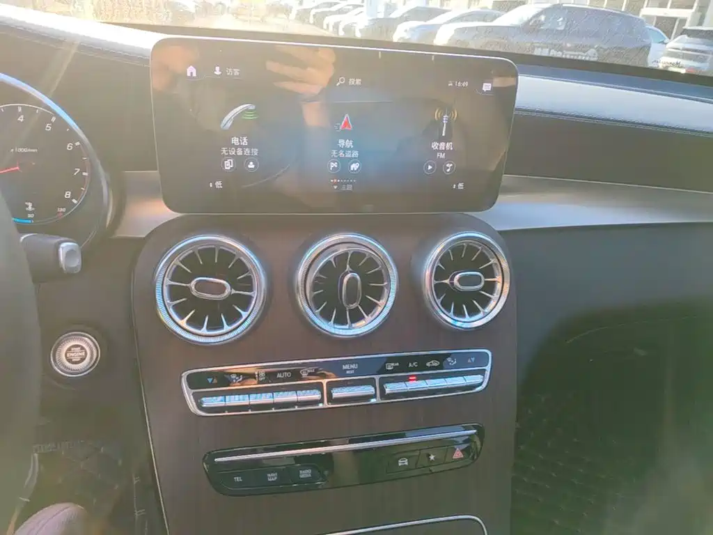 Mercedes-Benz GLC — миниатюра 18