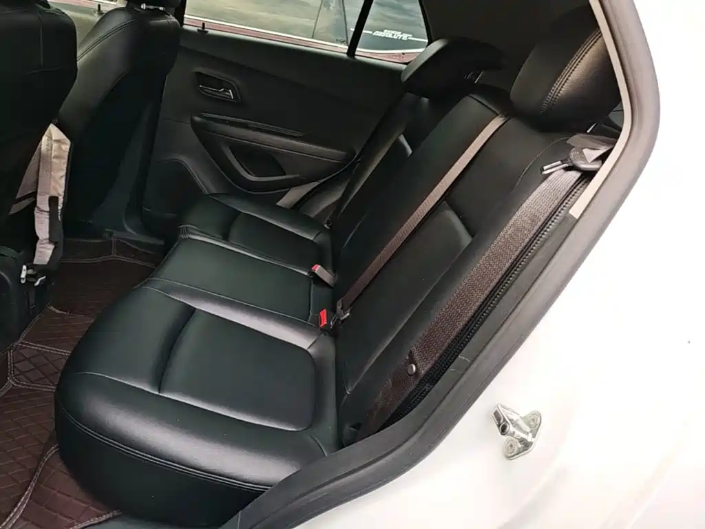 Chevrolet Trax — миниатюра 17