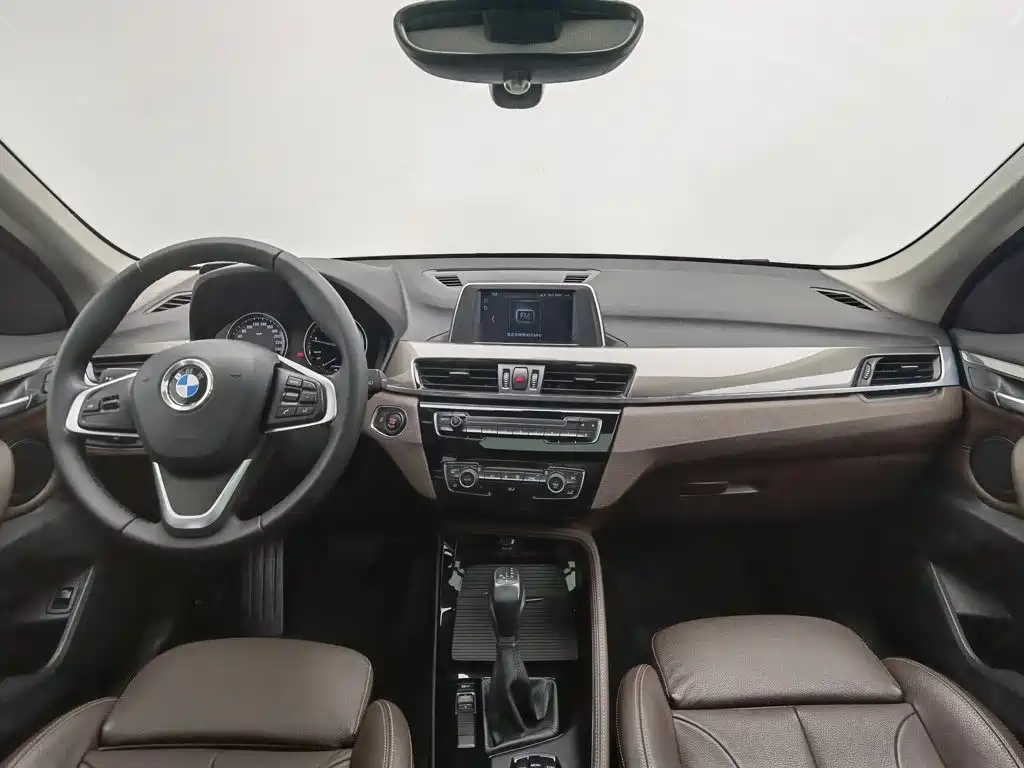 BMW X1 — миниатюра 5
