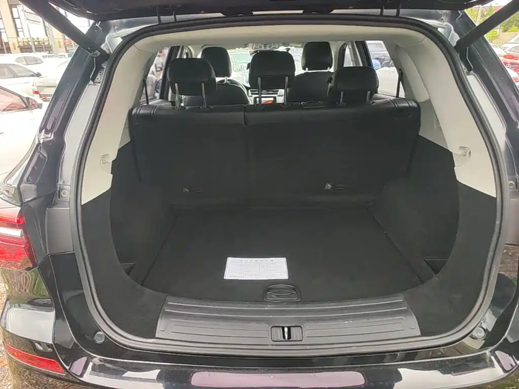 Roewe RX5 — миниатюра 19