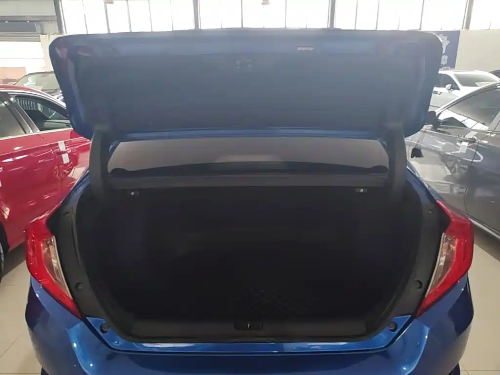Honda Civic — миниатюра 19