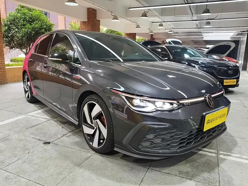 Volkswagen Golf GTI — миниатюра 6