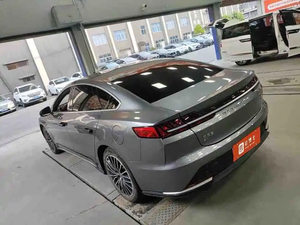 BYD Han — миниатюра 7
