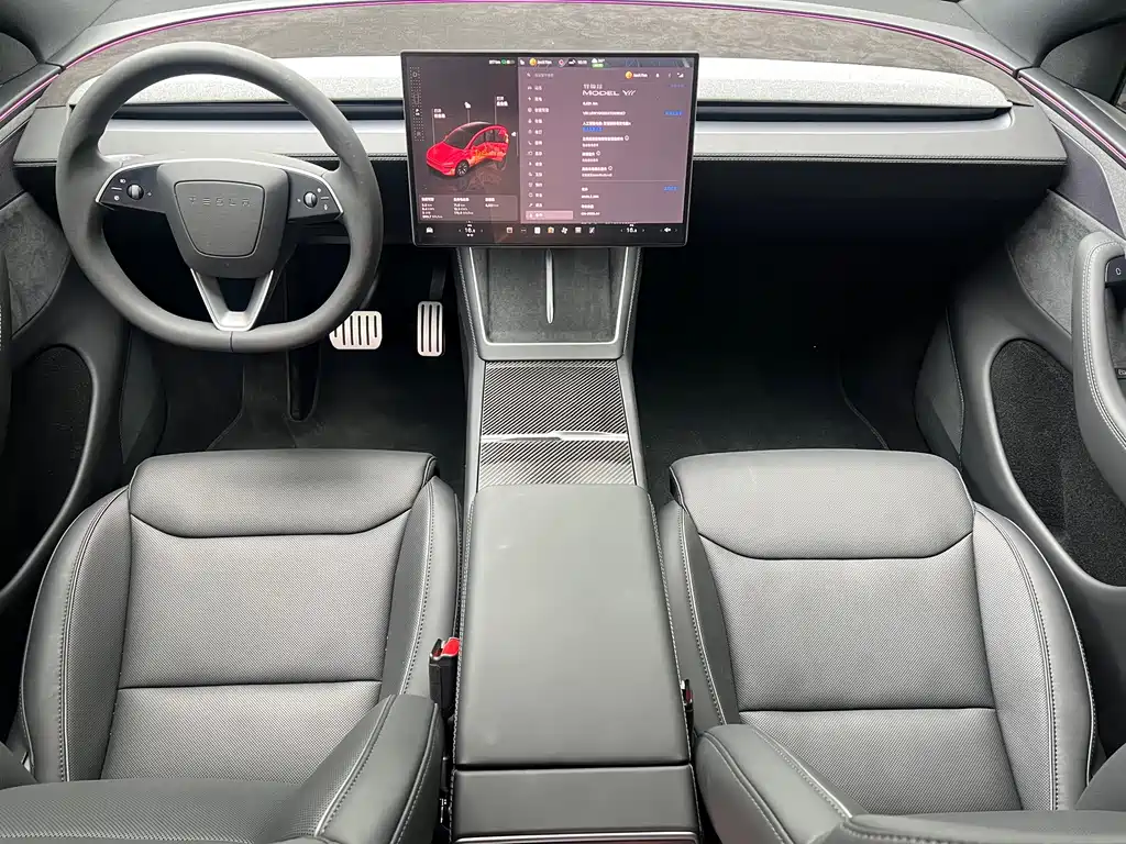 Tesla Model Y L — миниатюра 7