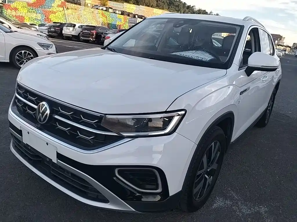Volkswagen Tayron — миниатюра 2
