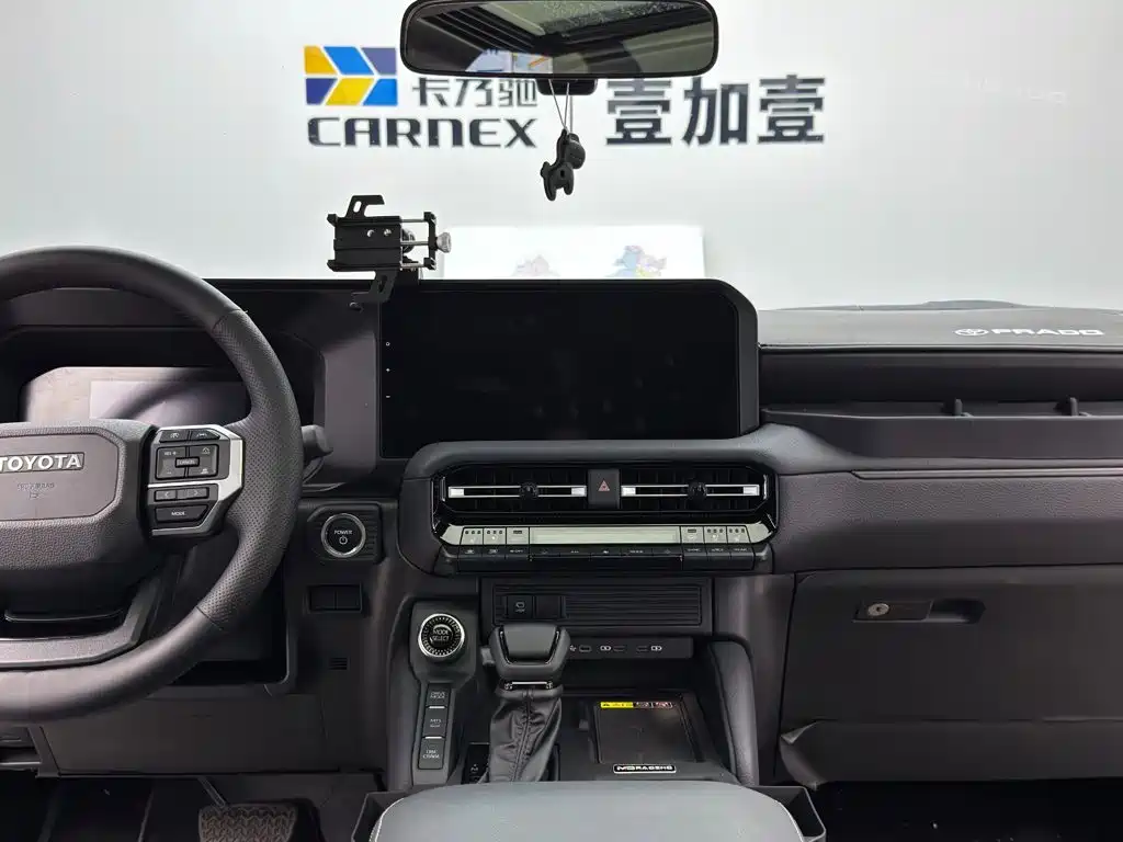 Toyota Prado — миниатюра 12