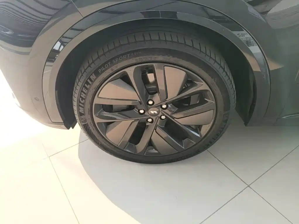 Li Auto Li L9 — миниатюра 23