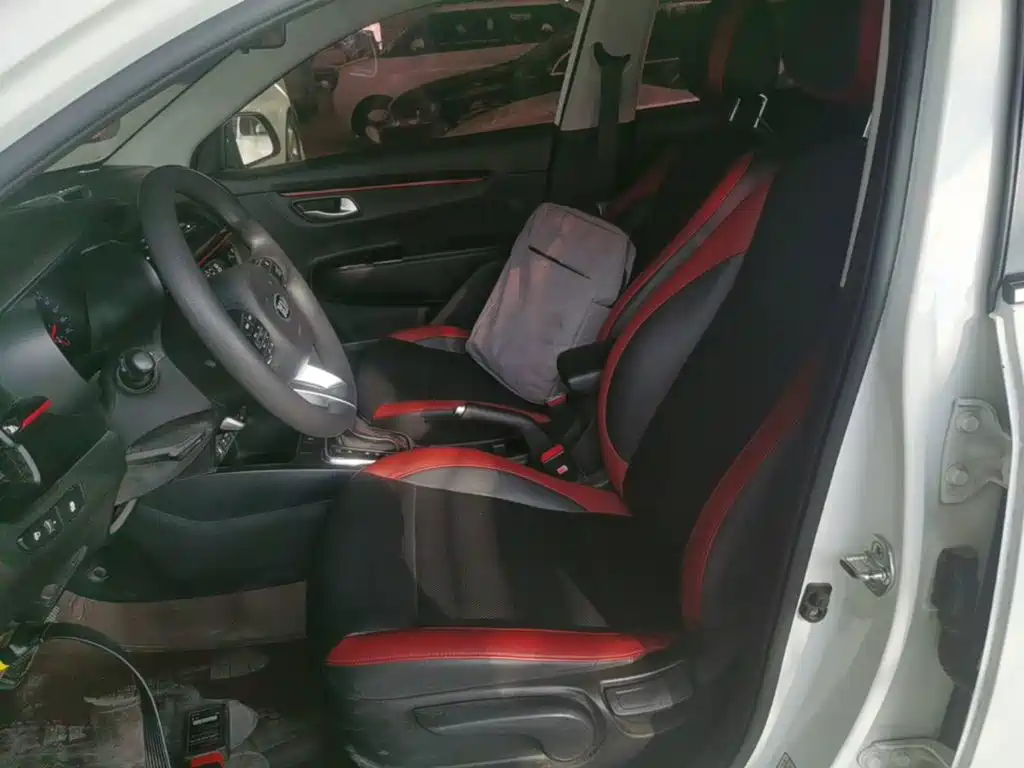 Kia KX Cross — миниатюра 15