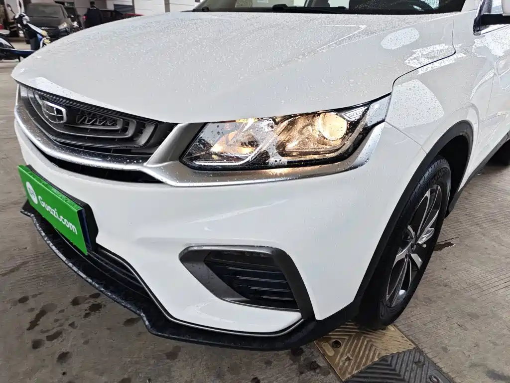 Geely Binyue — миниатюра 18