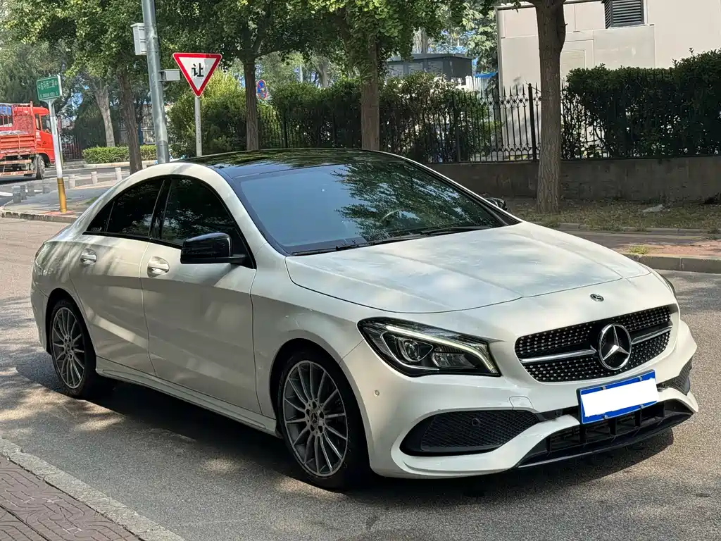 Mercedes-Benz CLA (Import) — миниатюра 3