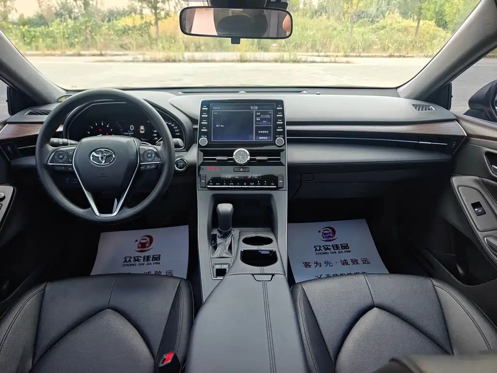 Toyota Avalon — миниатюра 5