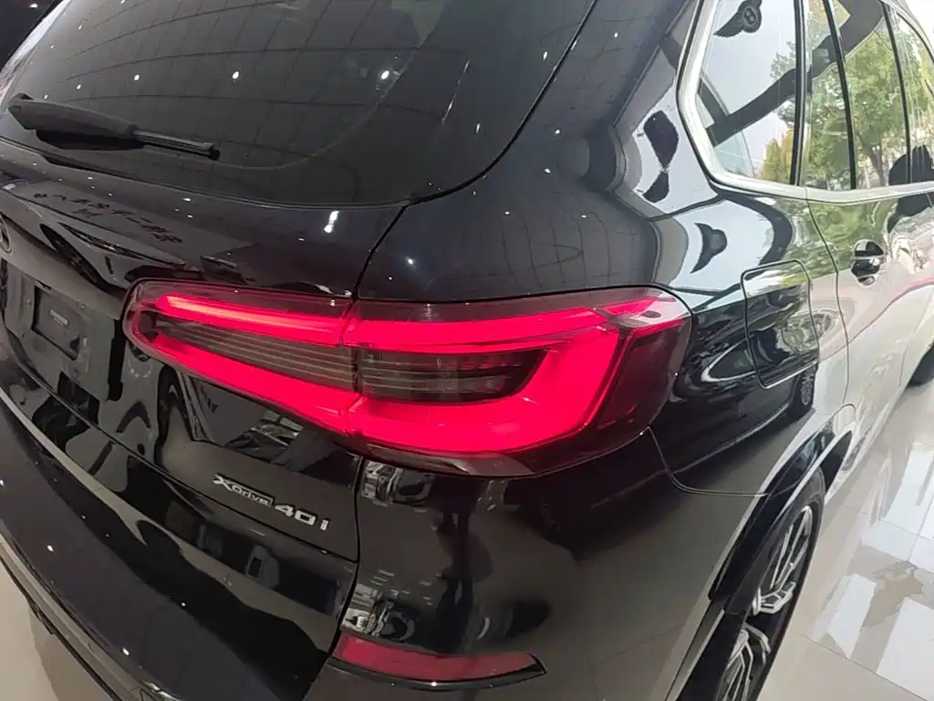 BMW X5 (Import) — миниатюра 8