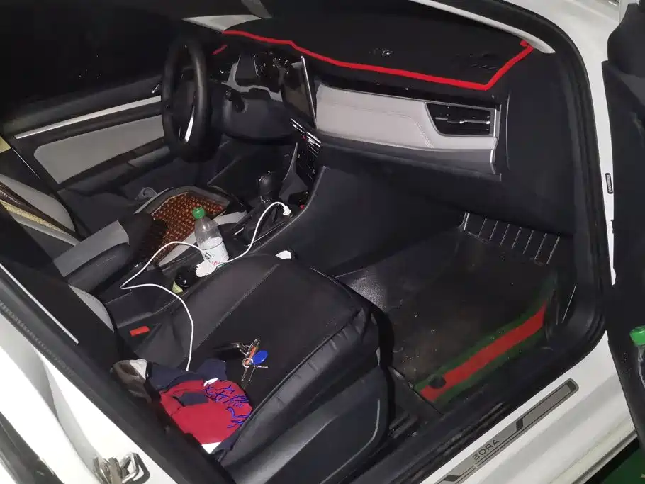 Volkswagen Bora — миниатюра 8