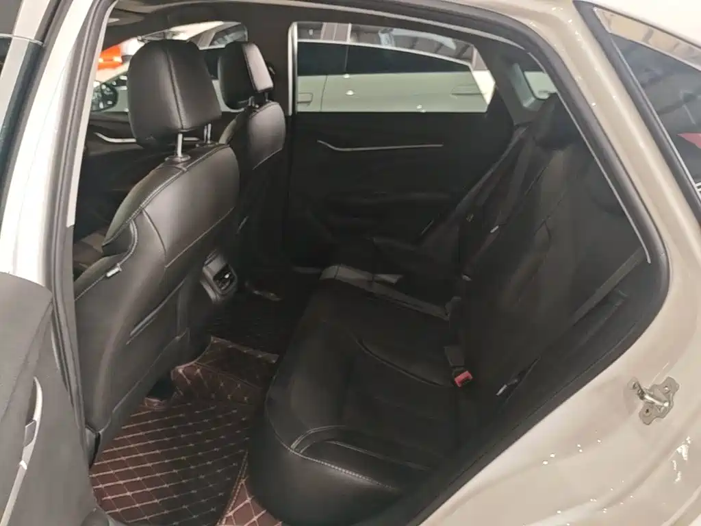 Buick Excelle — миниатюра 17