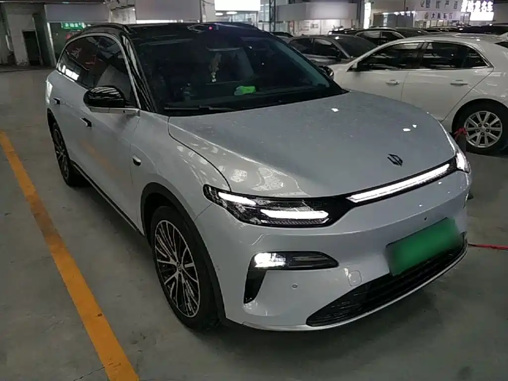 Leapmotor Leapmotor C11 — миниатюра 4