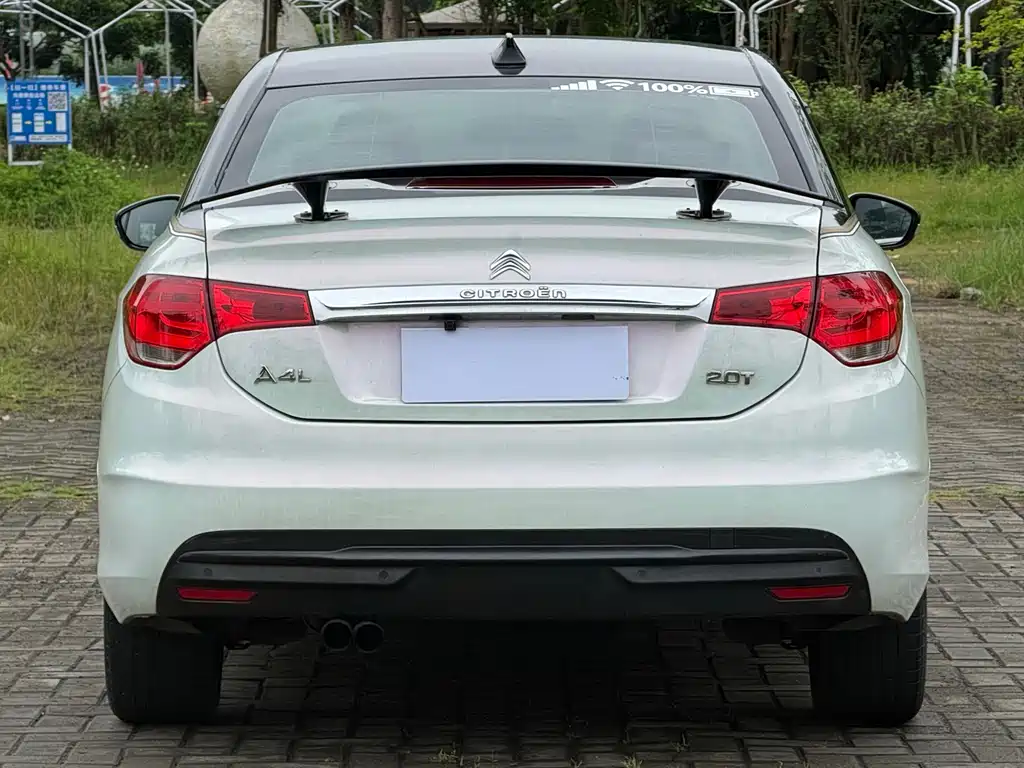 Citroen C4L — миниатюра 9