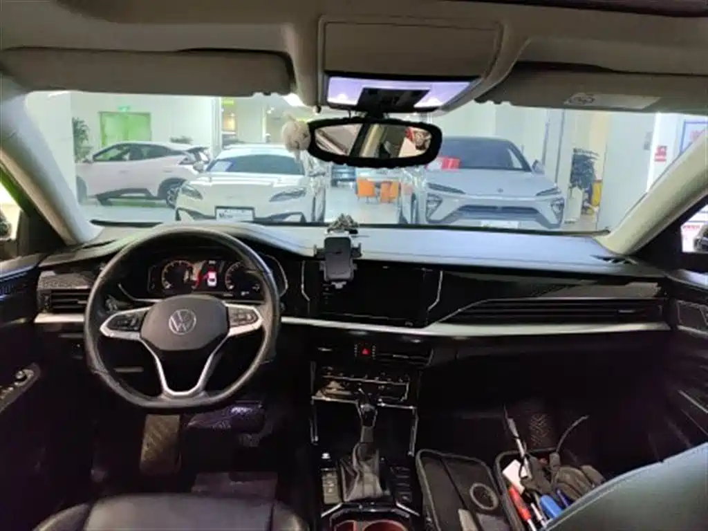 Volkswagen Passat — миниатюра 7