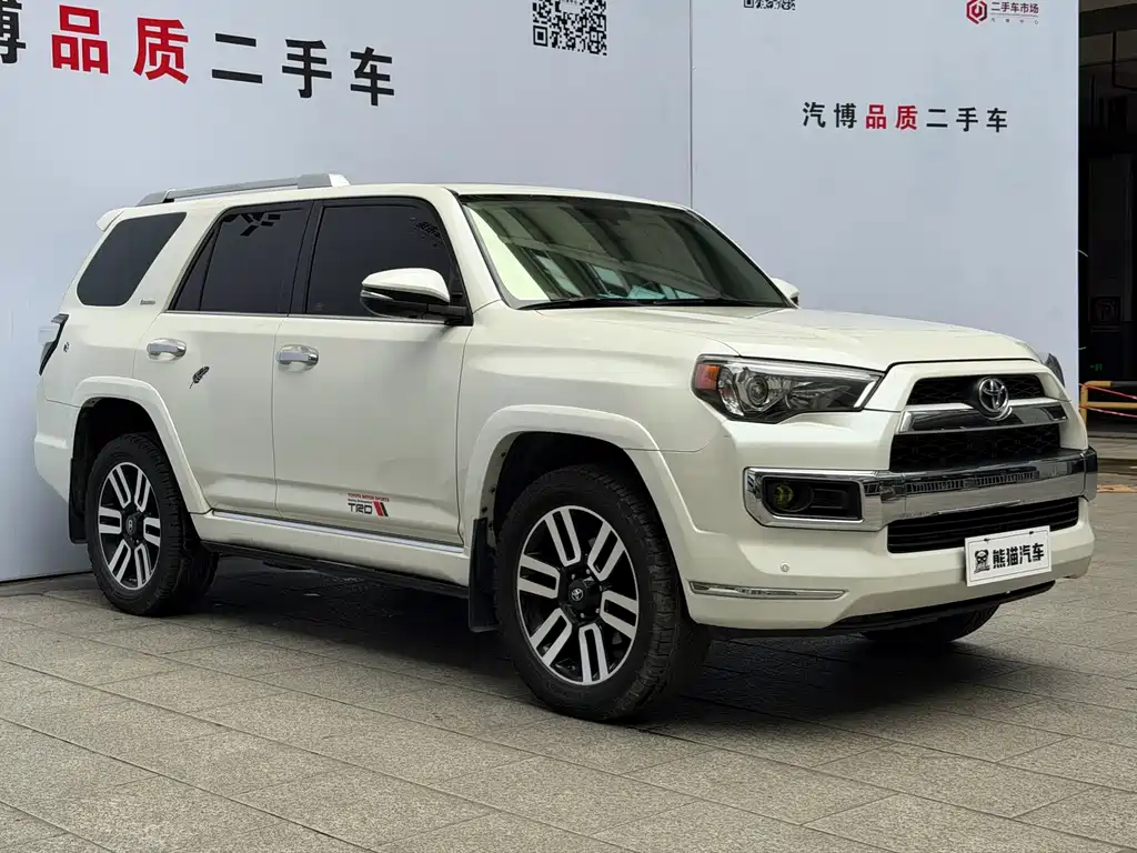 Toyota 4Runner — миниатюра 3
