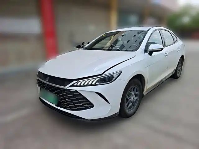 2025 BYD Qin