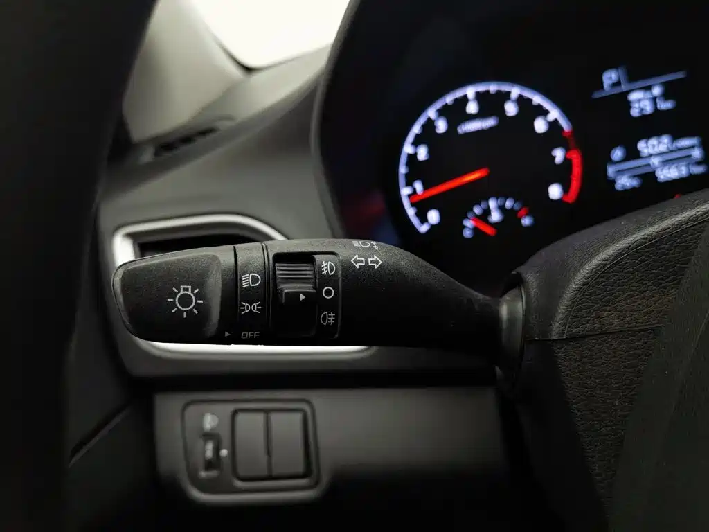 Hyundai Verna — миниатюра 21