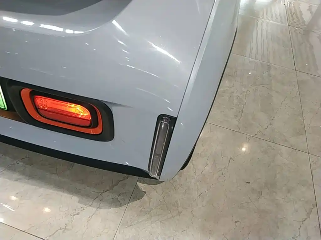 Baojun KiWi EV — миниатюра 8