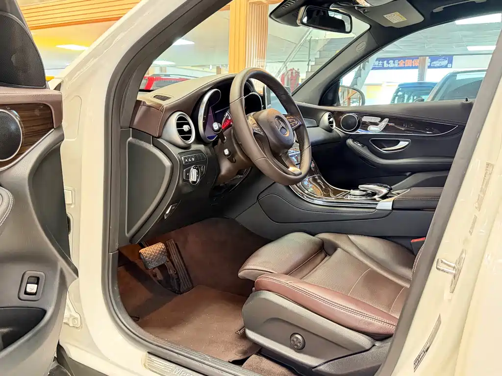 Mercedes-Benz GLC — миниатюра 4