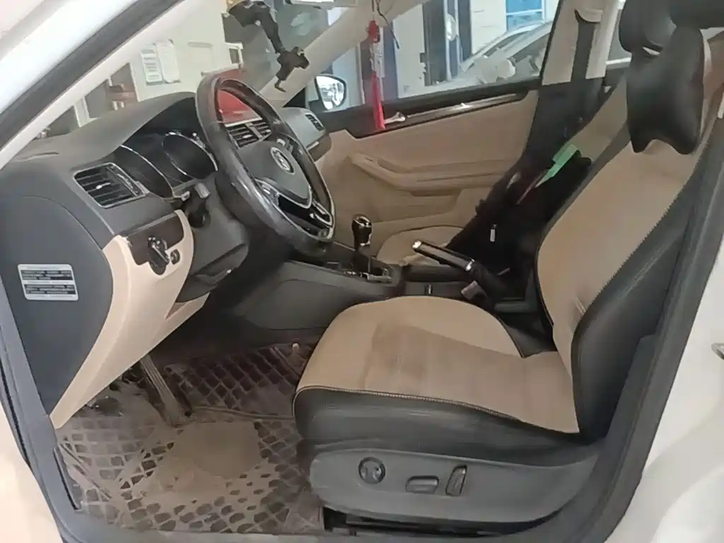 Volkswagen Sagitar — миниатюра 15