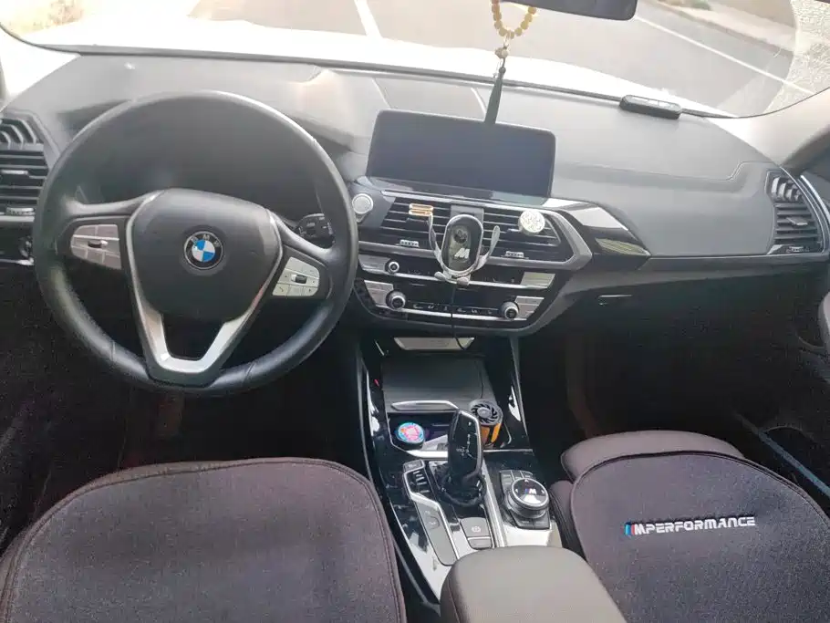 BMW X3 — миниатюра 12