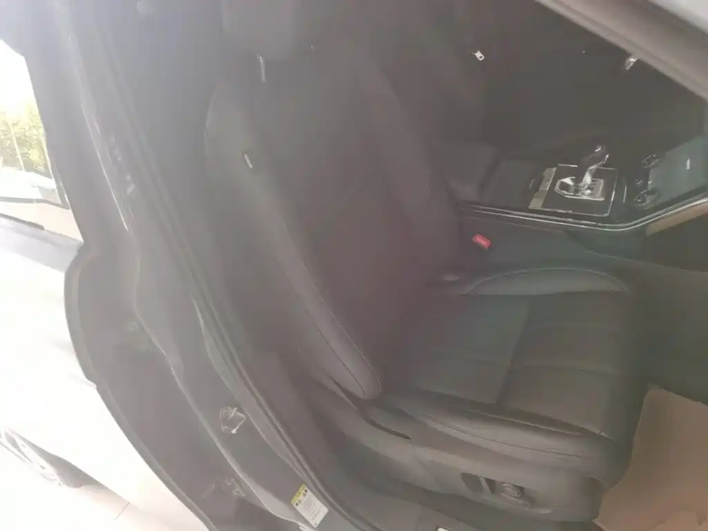 Land Rover Evoque — миниатюра 25