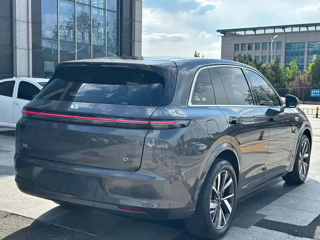 Li Auto Li L7 — миниатюра 4