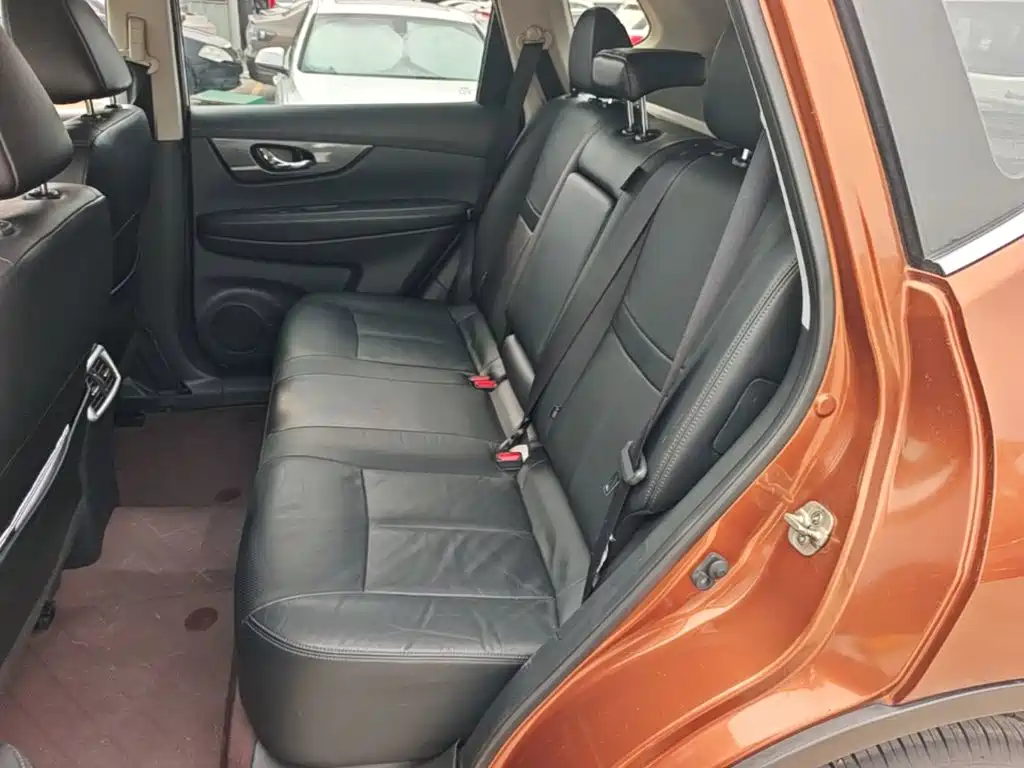 Nissan X-Trail — миниатюра 16