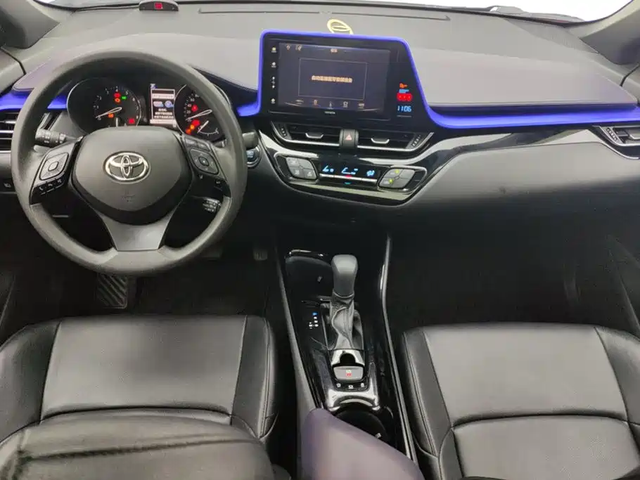 Toyota IZOA — миниатюра 12