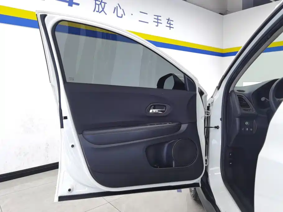 Honda Vezel — миниатюра 7