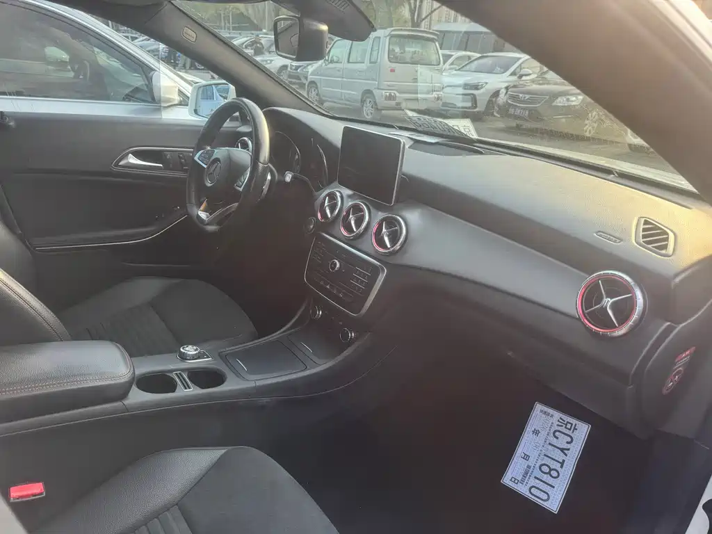 Mercedes-Benz CLA (Import) — миниатюра 6