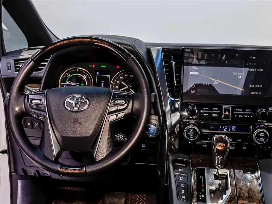 Toyota Alphard — фотографии объявления, Фото 30