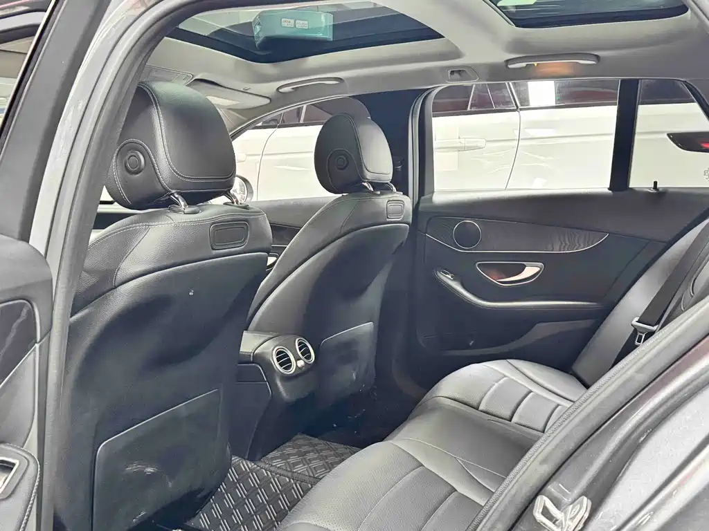 MERCEDES-BENZ C CLASS