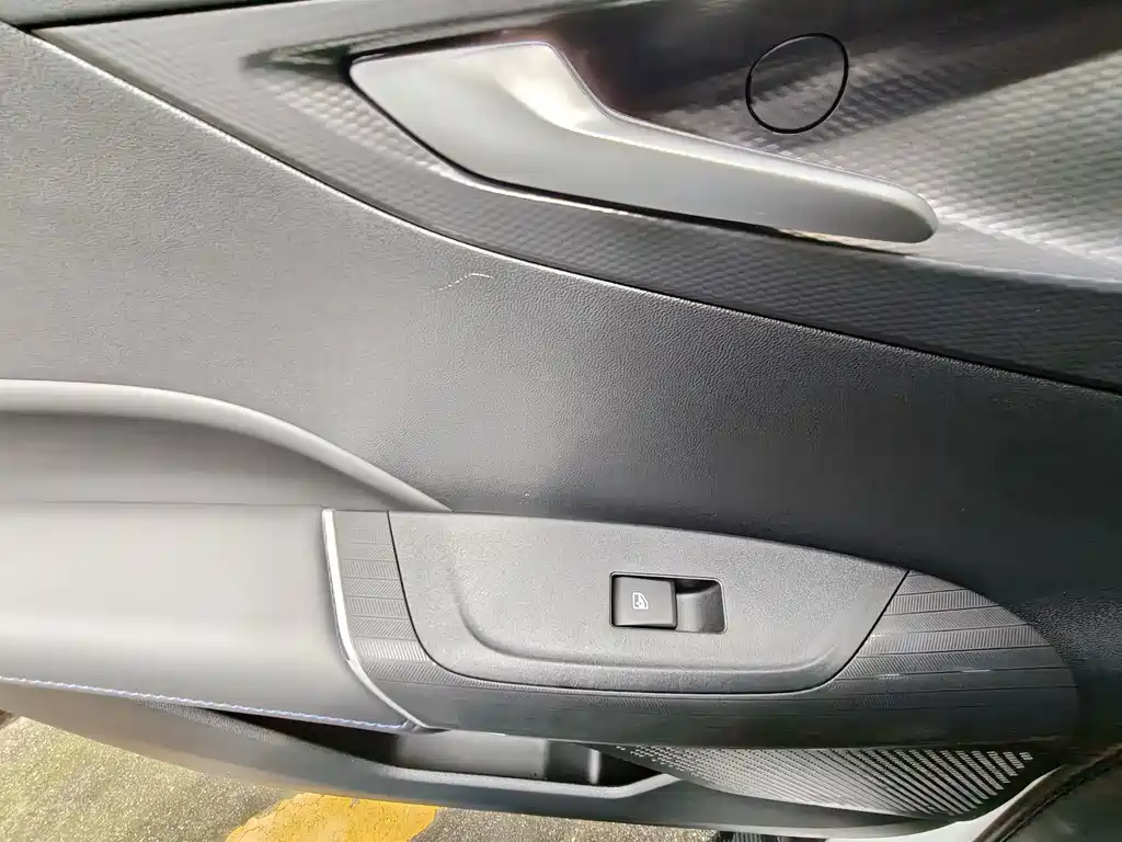 Changan Eado — миниатюра 12