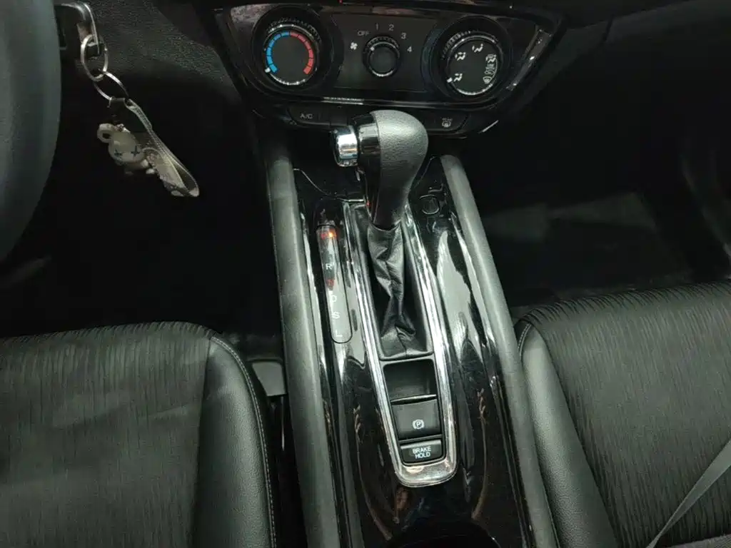 Honda Vezel — миниатюра 14