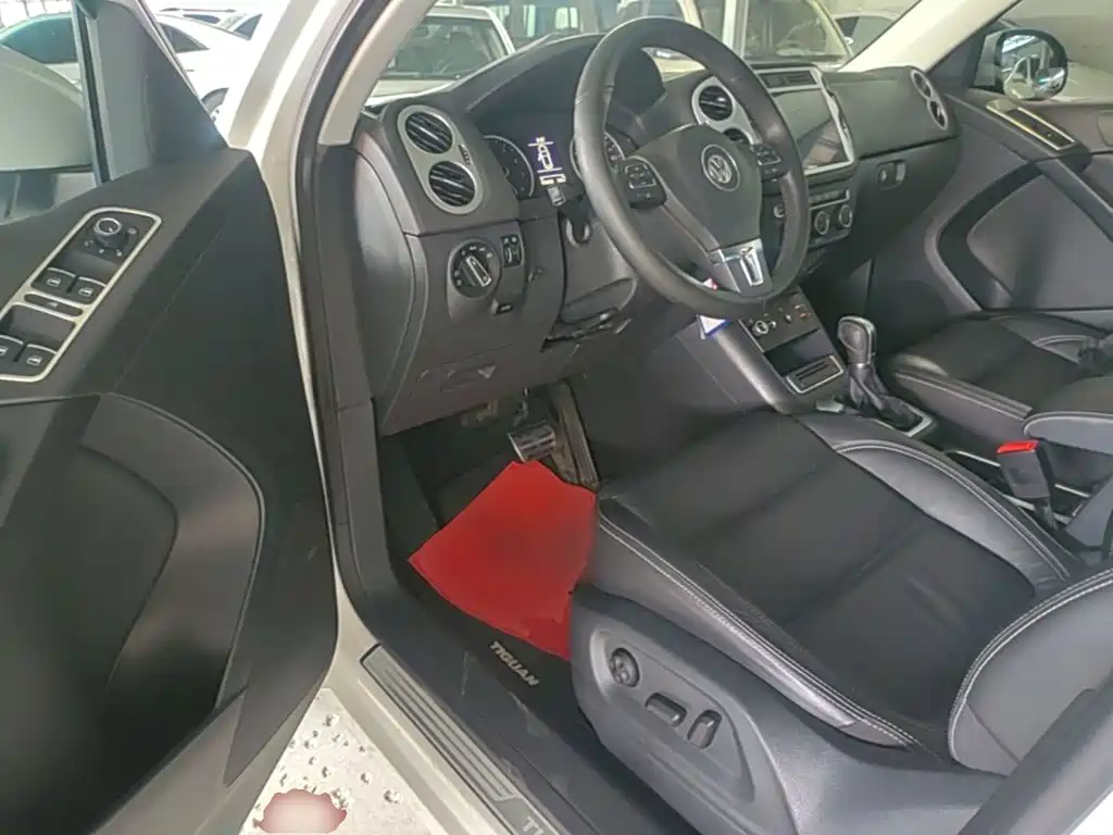 Volkswagen Tiguan — миниатюра 16