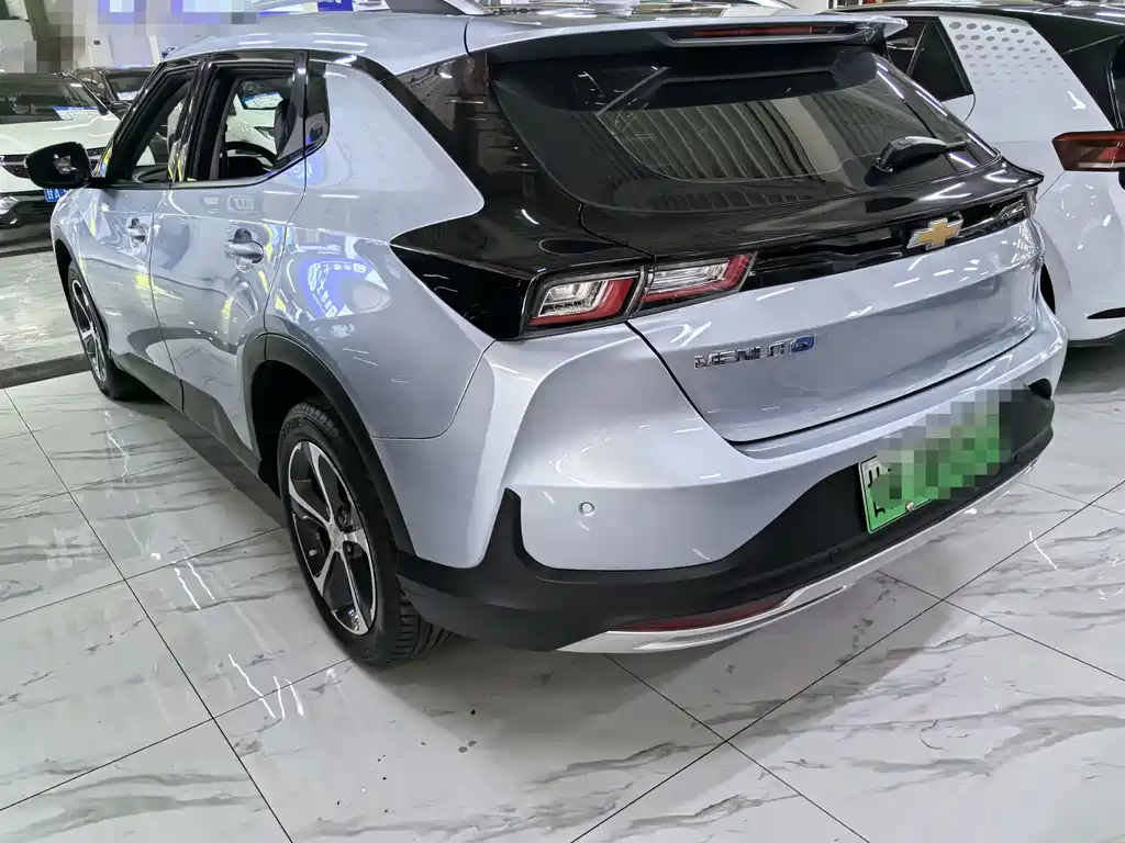 Chevrolet Menlo — миниатюра 4